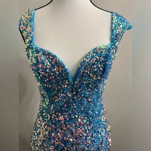 Blue V Neck Side Slit Sequin Bodycon Mini Dress - Picture 4 of 10
